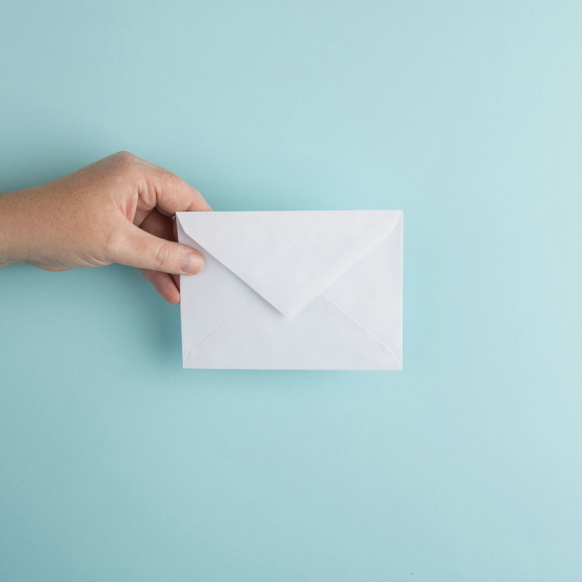 Understanding the Do's and Don'ts of Buying a Recommendation Letter