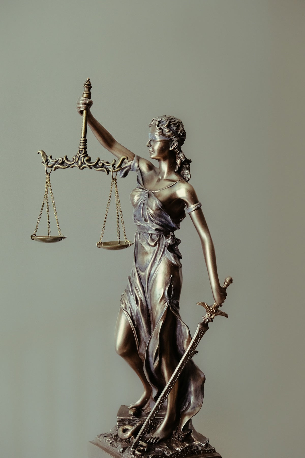 How to Tell if You Need to Buy a Letter of Recommendation for Law School