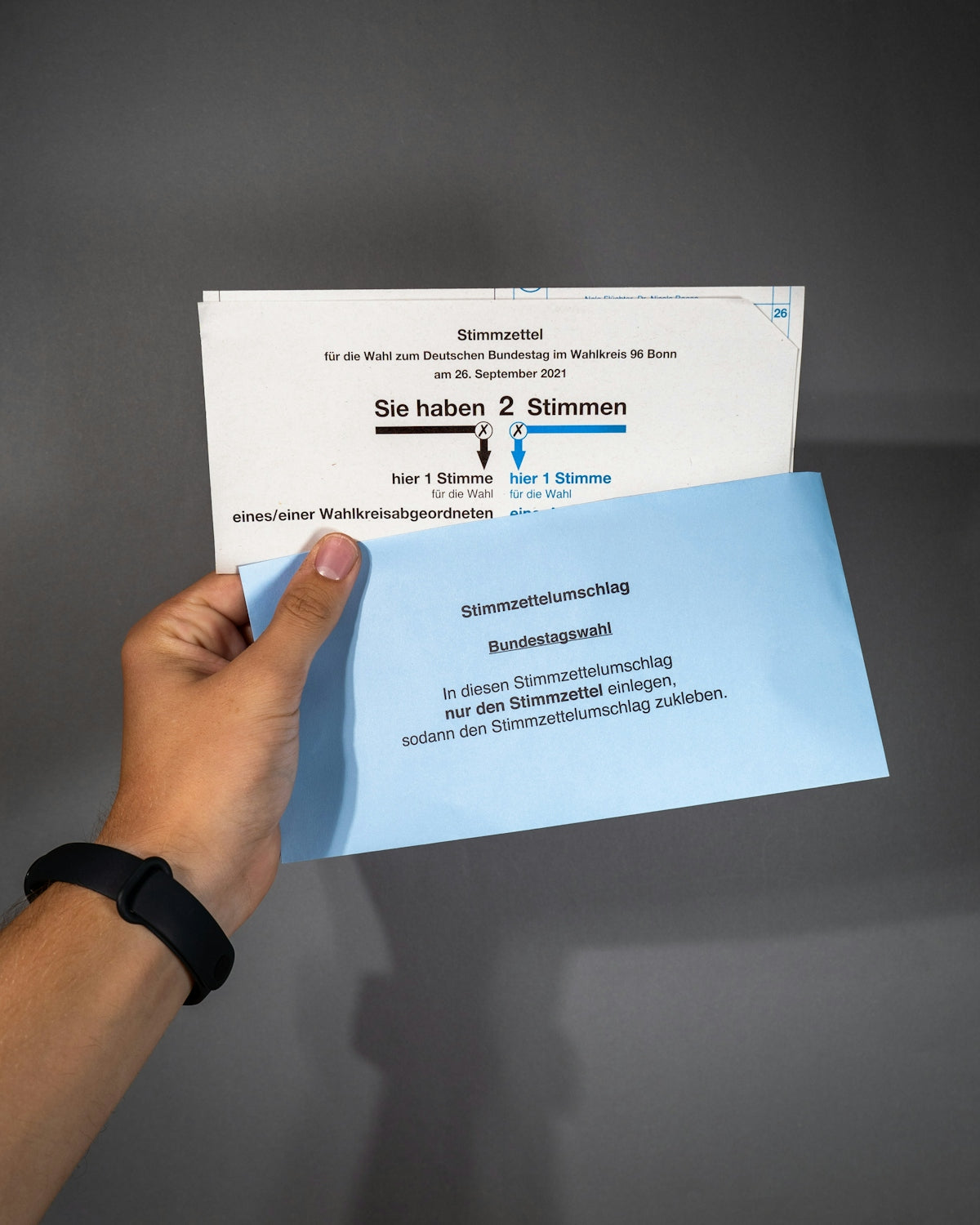 Buying a Recommendation Letter: Key Considerations for Students and Professionals